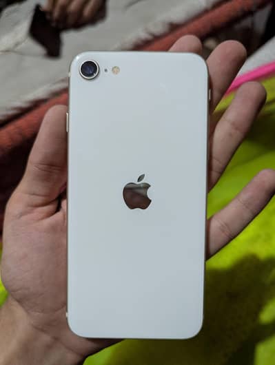 Apple iPhone SE