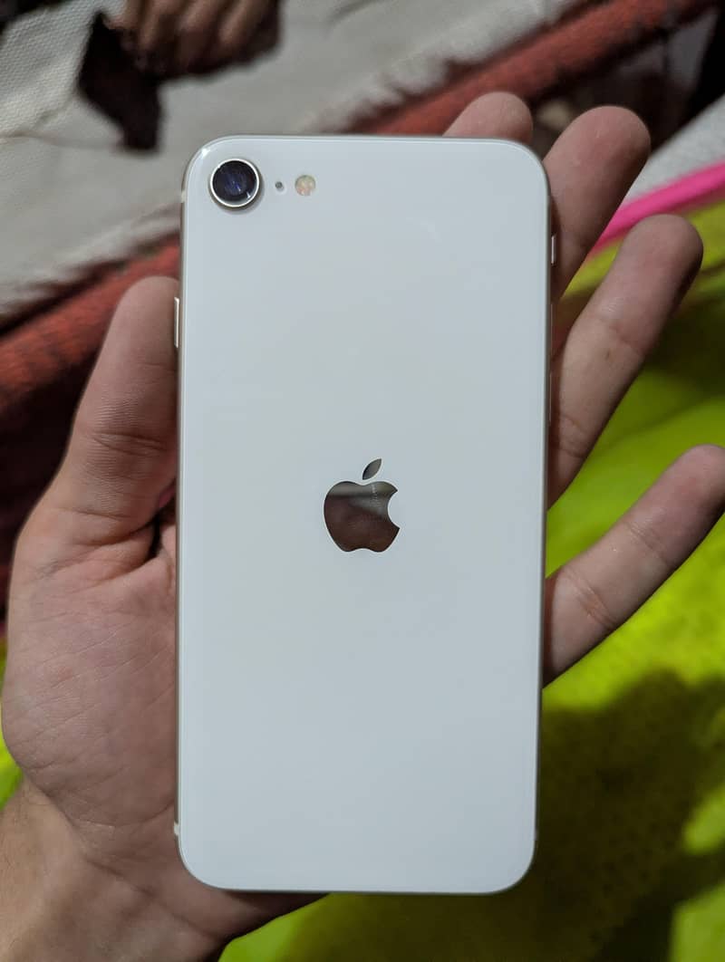 Apple iPhone SE 0