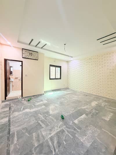 7 Marla Vip upper portion for rent 0333.3333506
