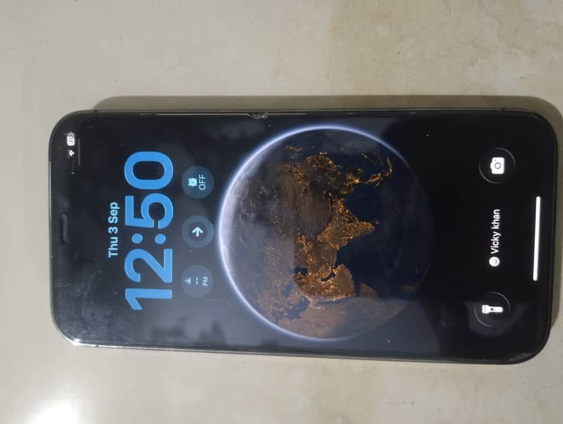 Apple iPhone 12 1