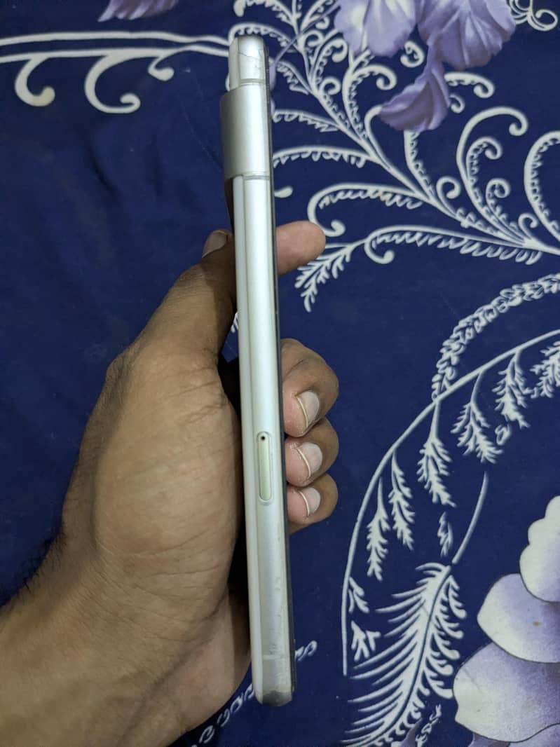 Google Pixel 7 2