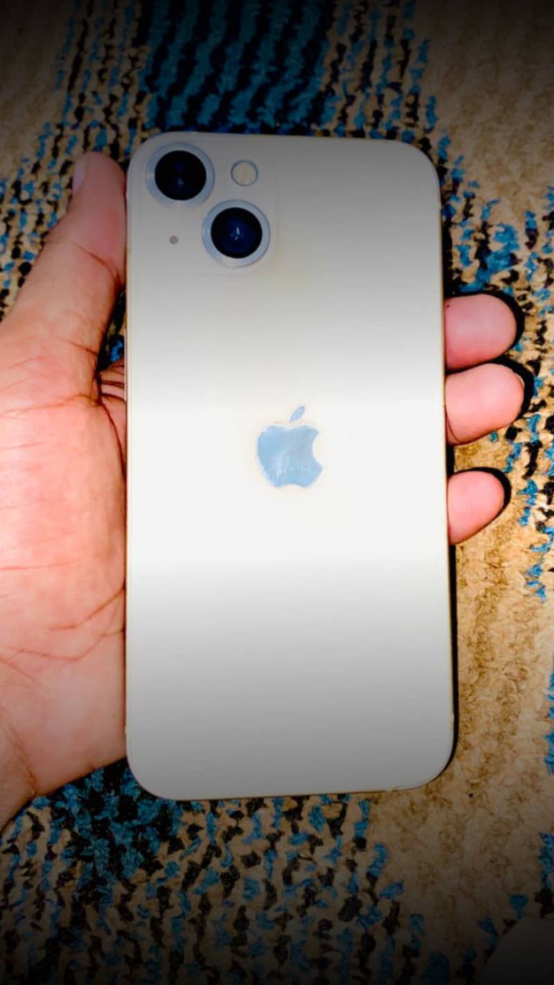 Apple iPhone 13 0