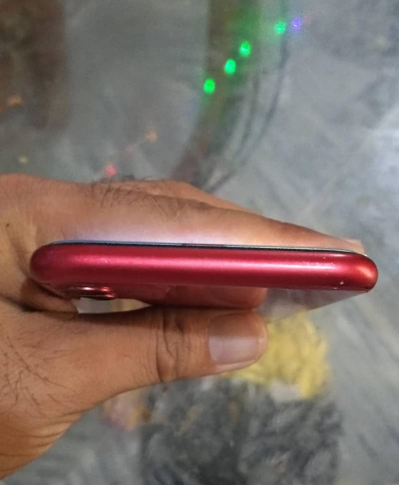 Apple iPhone 11 6