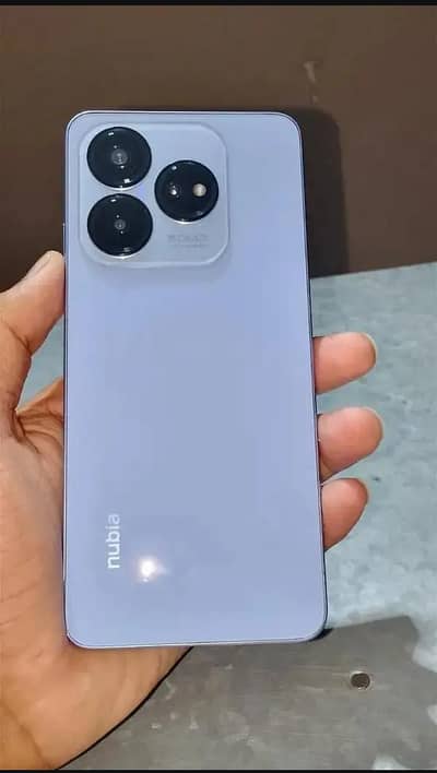 nubia v60 desing