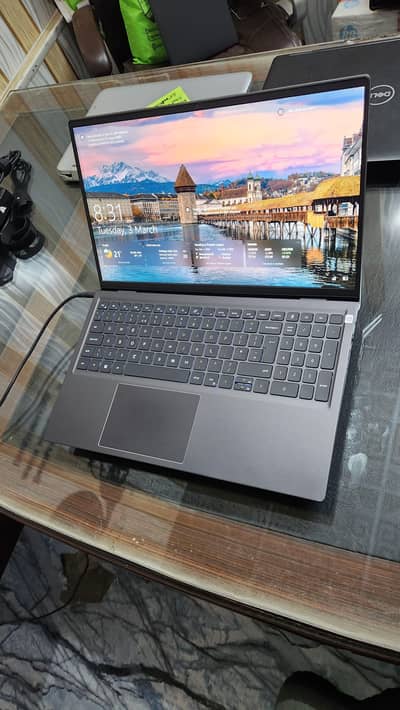 Dell vostro 15 |i5 11th |8gb gb ram | 256nvme
