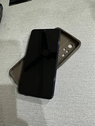Vivo Y51