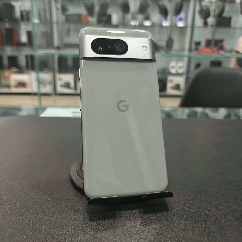 Google Pixel 8 1