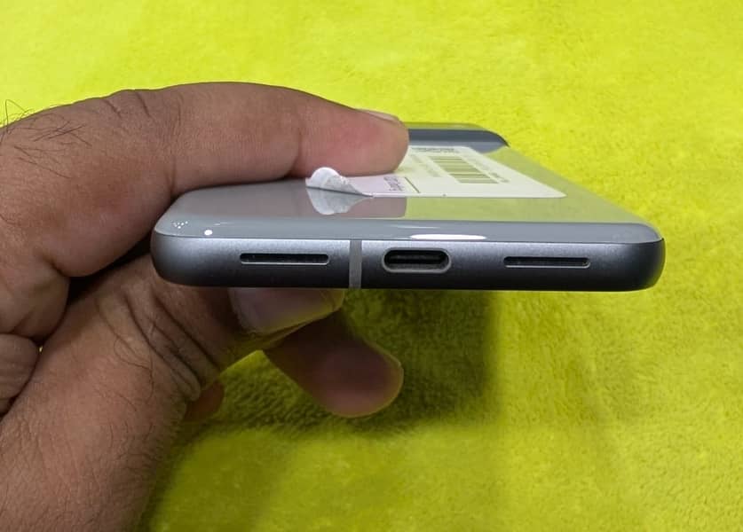 Google Pixel 8 3