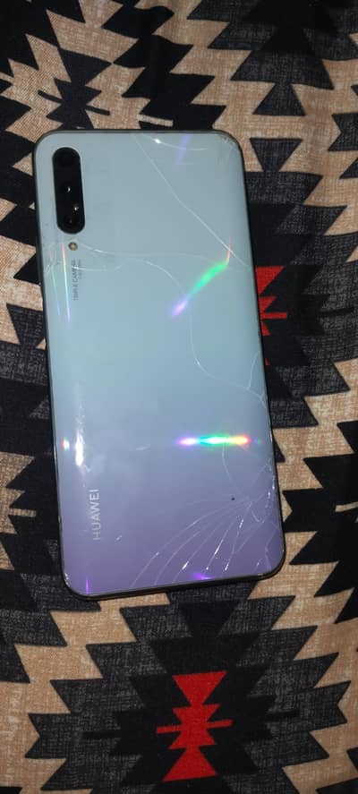 Huawei Y9s 6/128gb only sale just front camera not work back work