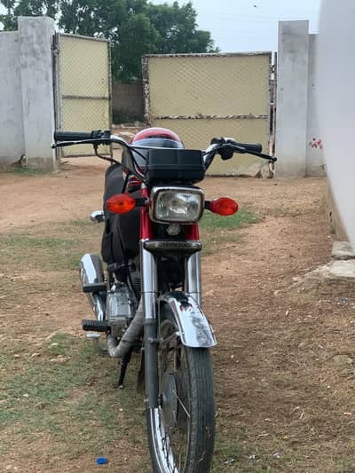 Honda CG-125 2015