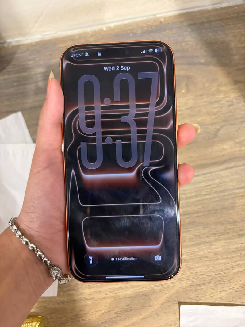 Apple iPhone 17 Pro Max 0