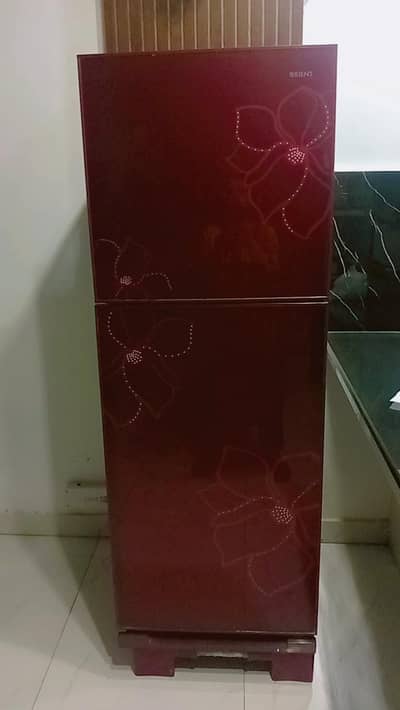 Red Glass Orient Chill Cooling Fridge