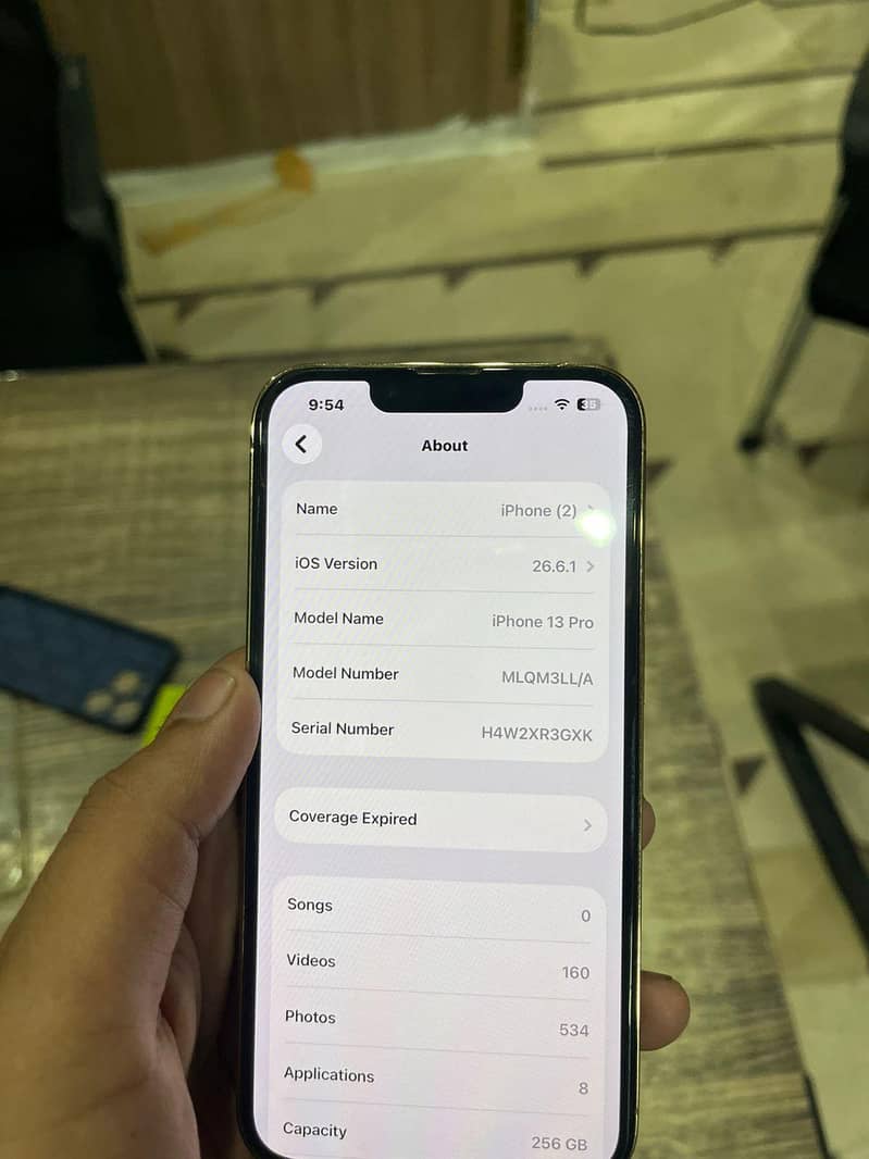 Apple iPhone 13 Pro 4