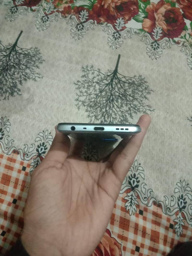 OPPO A54 3