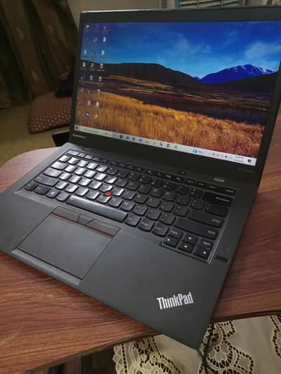 Lenovo Thinkpad core i7 5th generation
