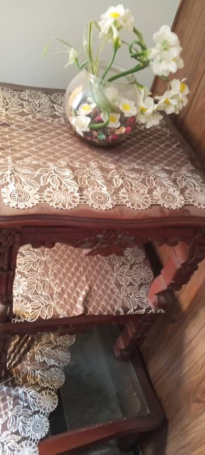 3 set of table fr sale pure wood hardly used