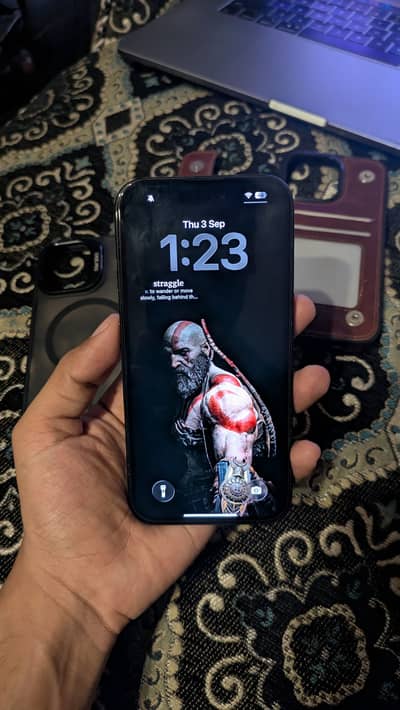 Apple iPhone 16 [jv]