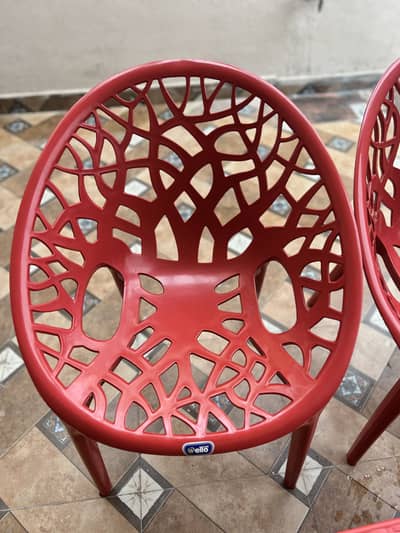 Original Boss Chairs Table