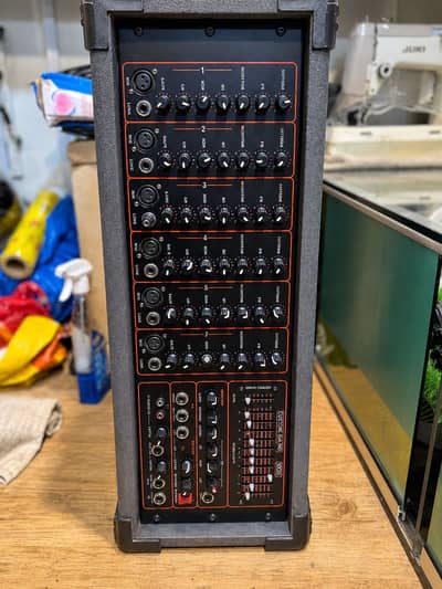 Custom Sound powered mixer/amplifier