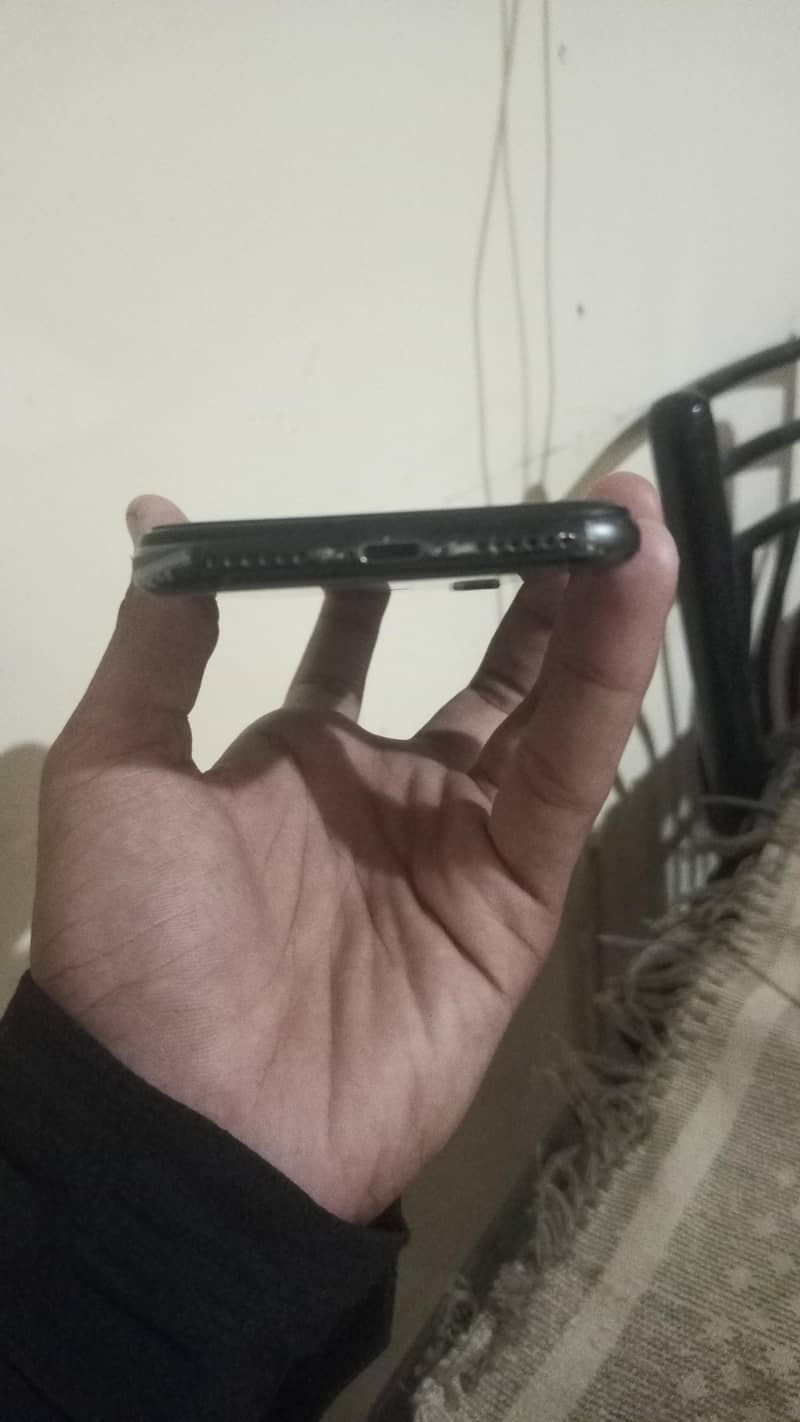 Apple iPhone X 2