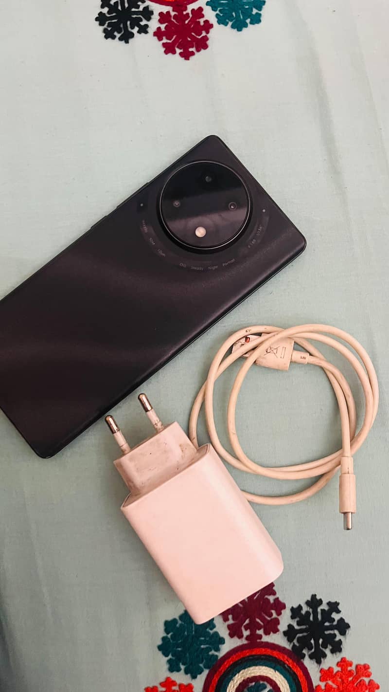 Tecno CAMON 30S 1