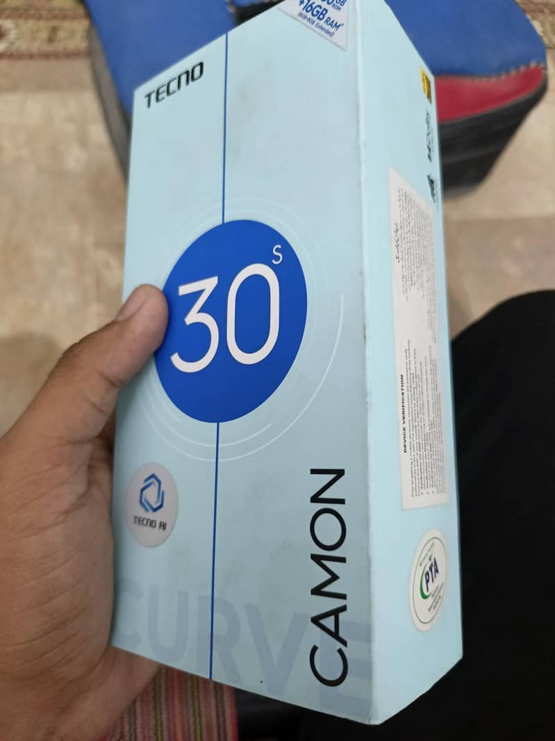 Tecno CAMON 30S 3