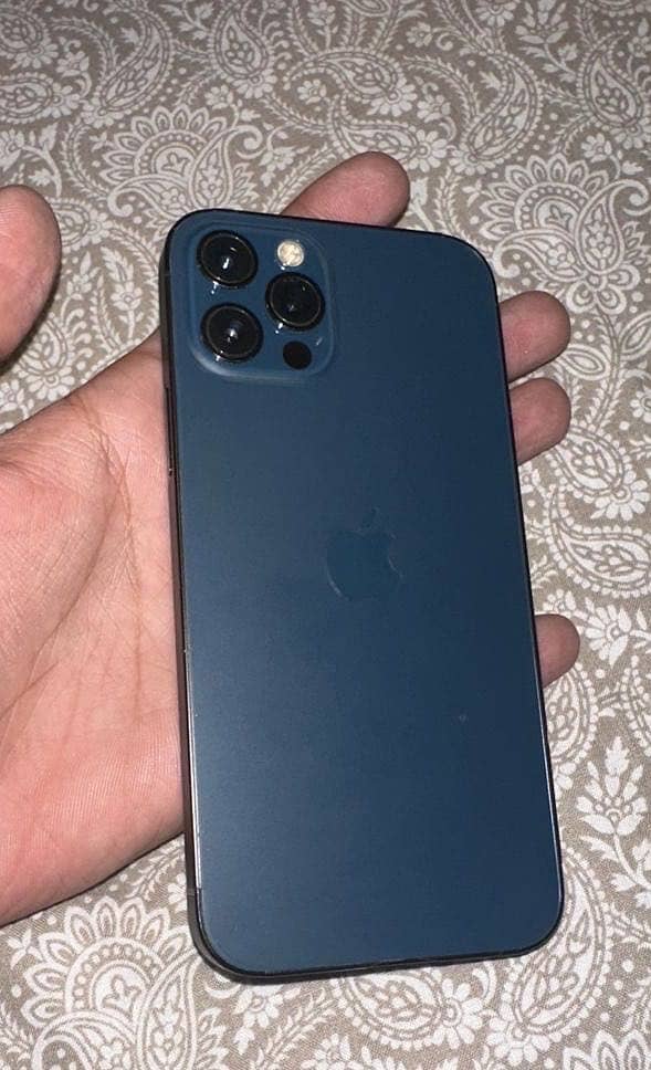 Apple iPhone 12 Pro 1