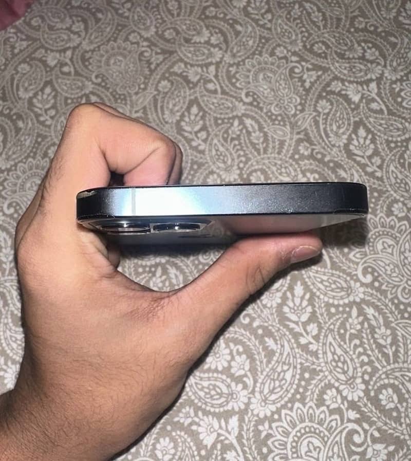 Apple iPhone 12 Pro 5