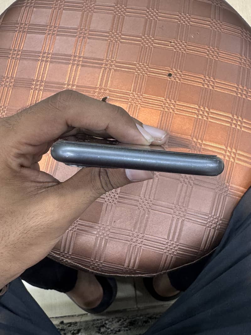 Apple iPhone 11 5
