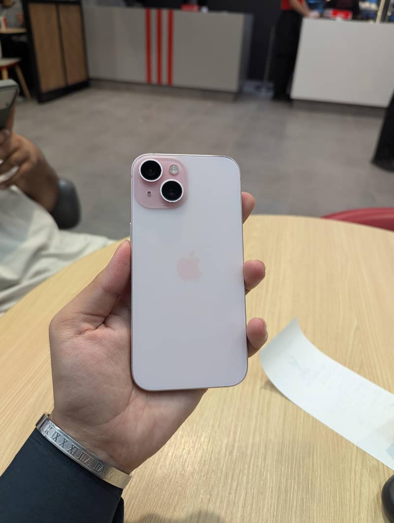 Apple iPhone 15 0
