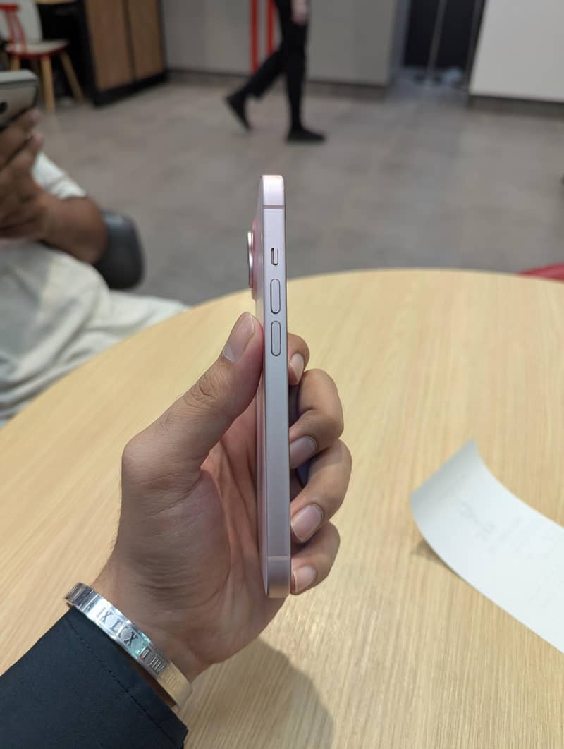 Apple iPhone 15 1