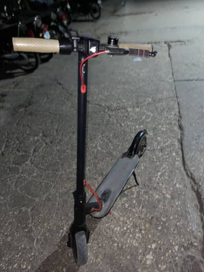 M1 elevtric scooter