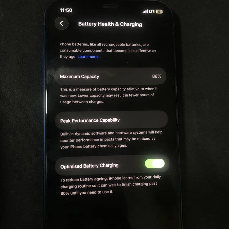 Apple iPhone 12 3
