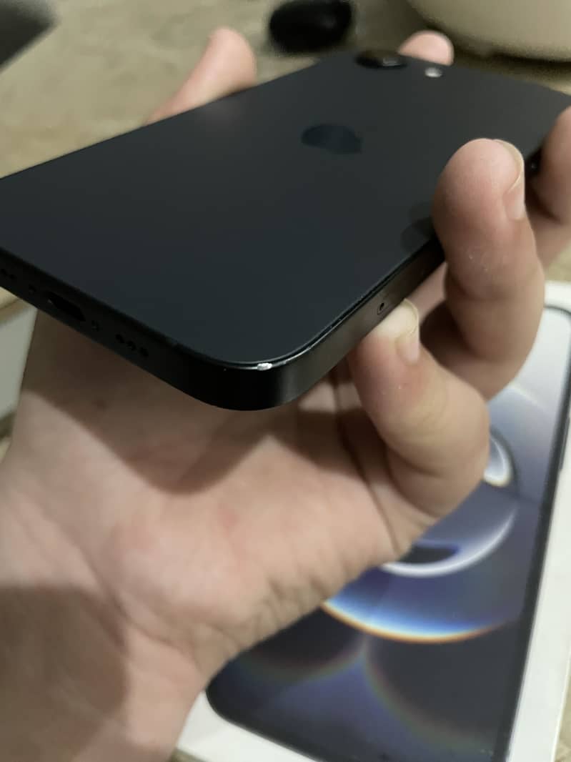 iPhone 16e with box 6