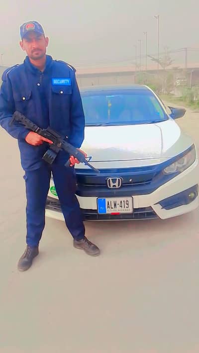 Muje Job Ki Zrort Hai
