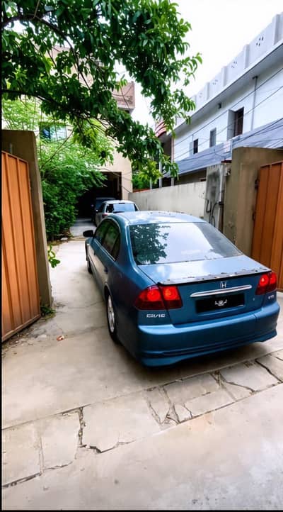 Honda Civic EXi 2005