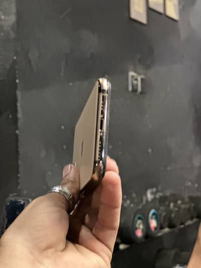 Apple iPhone 11 Pro