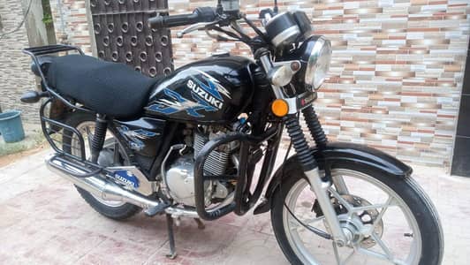 SUZUKI GS-150 SE 2021 ALLOY RIMS GENIUNE CONDITION