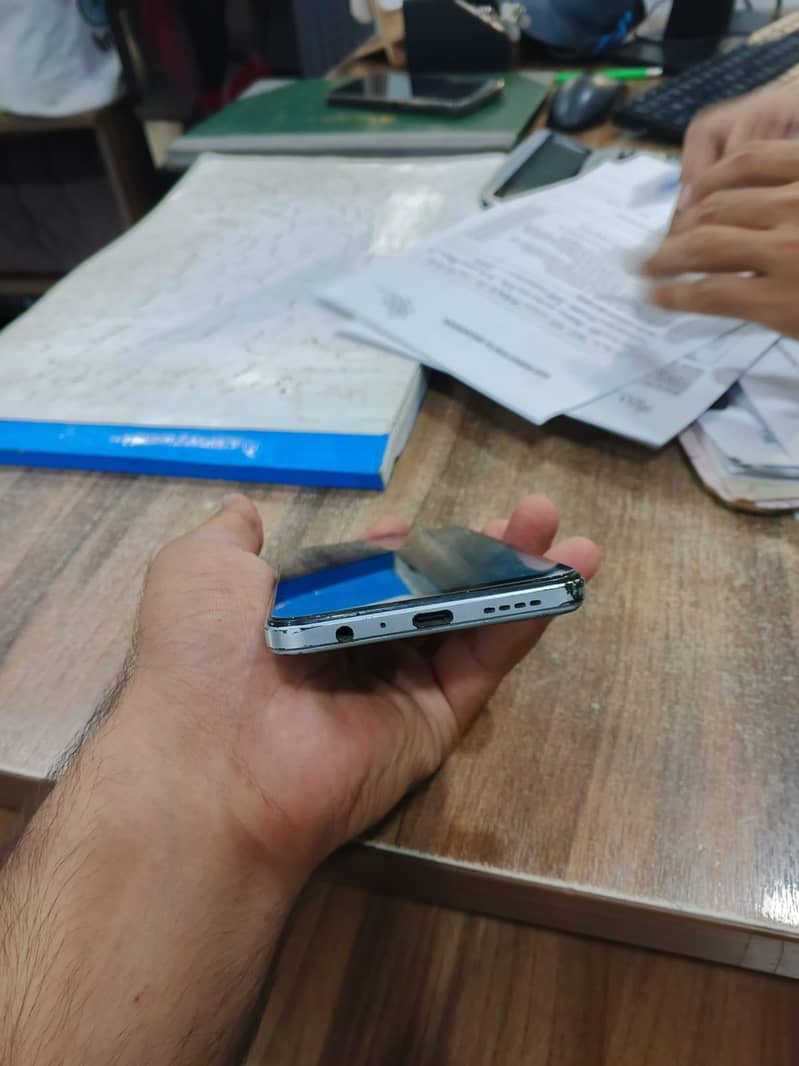 Infinix Note 12 2