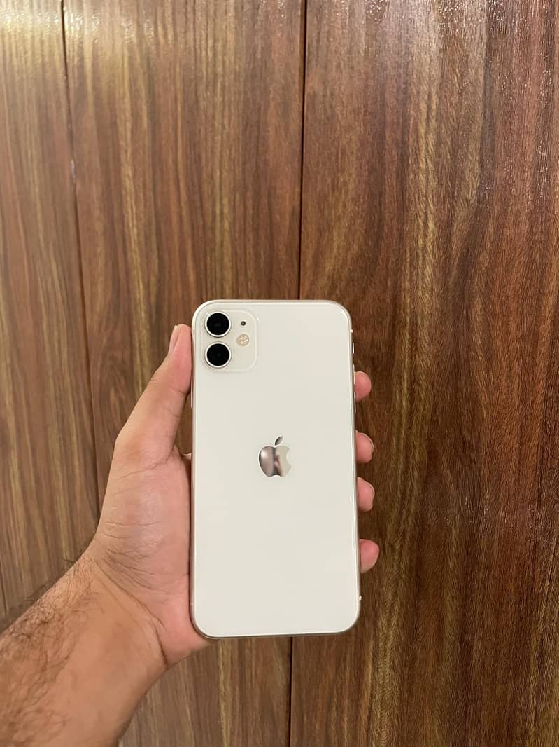 Apple iPhone 11 0