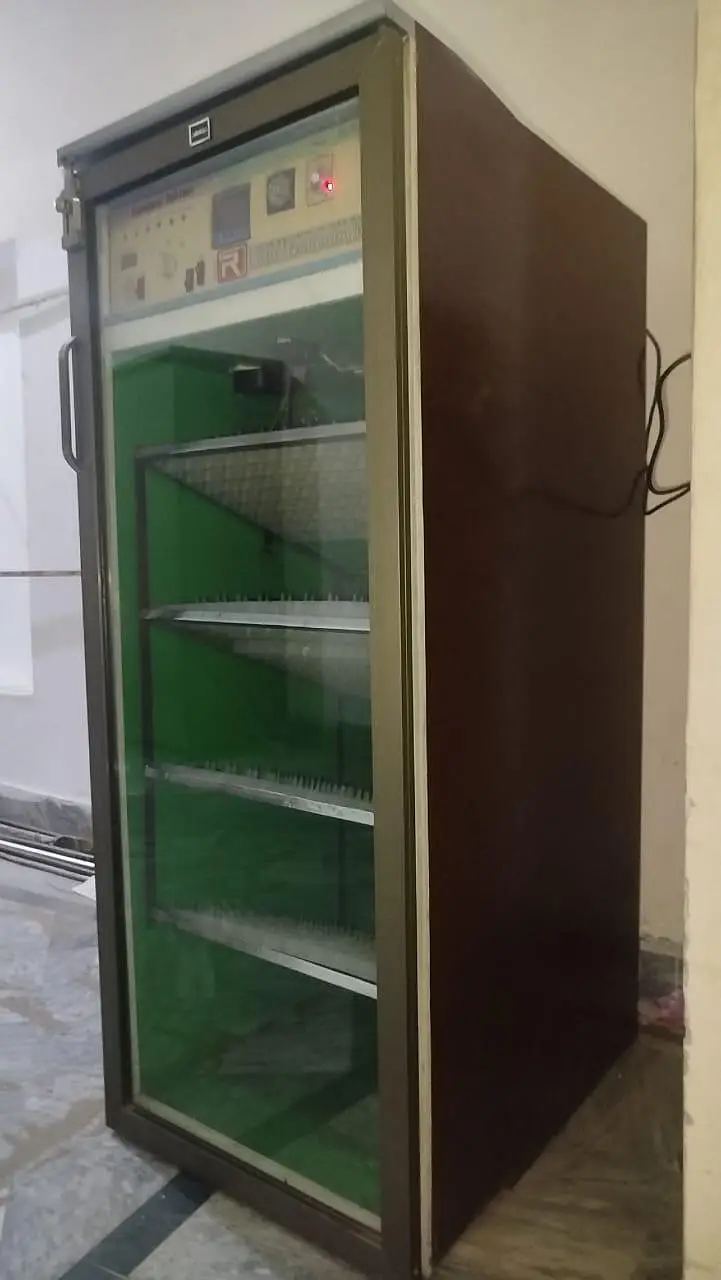 incubator 500 aggs capacity — photo 8