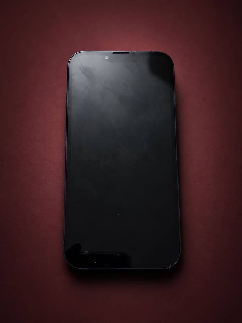Apple iPhone 13 1