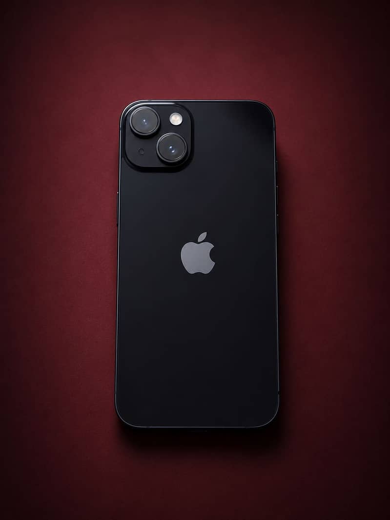 Apple iPhone 13 2