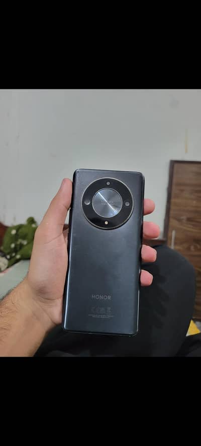 Honor X9b