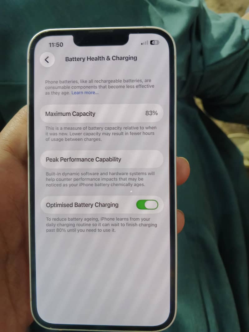 Apple iPhone 13 2
