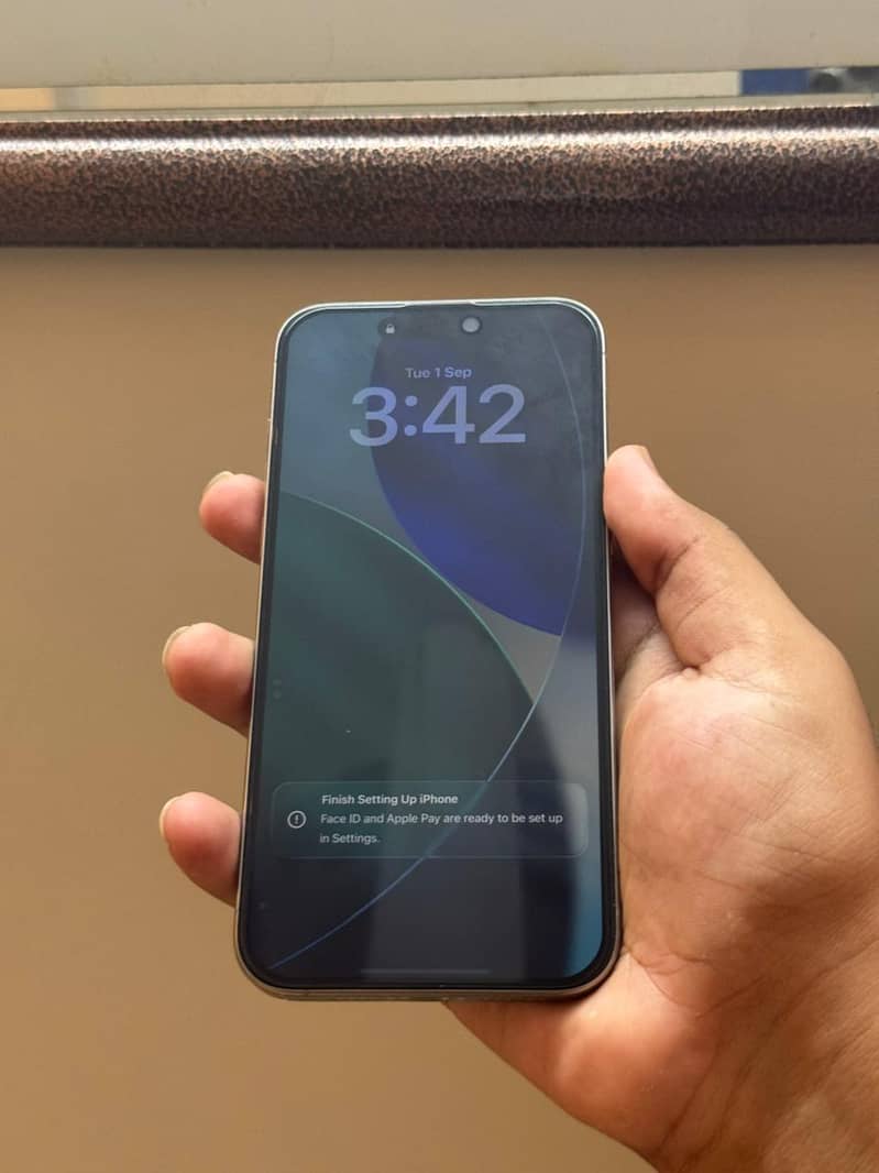 Apple iPhone 15 Pro Max 1