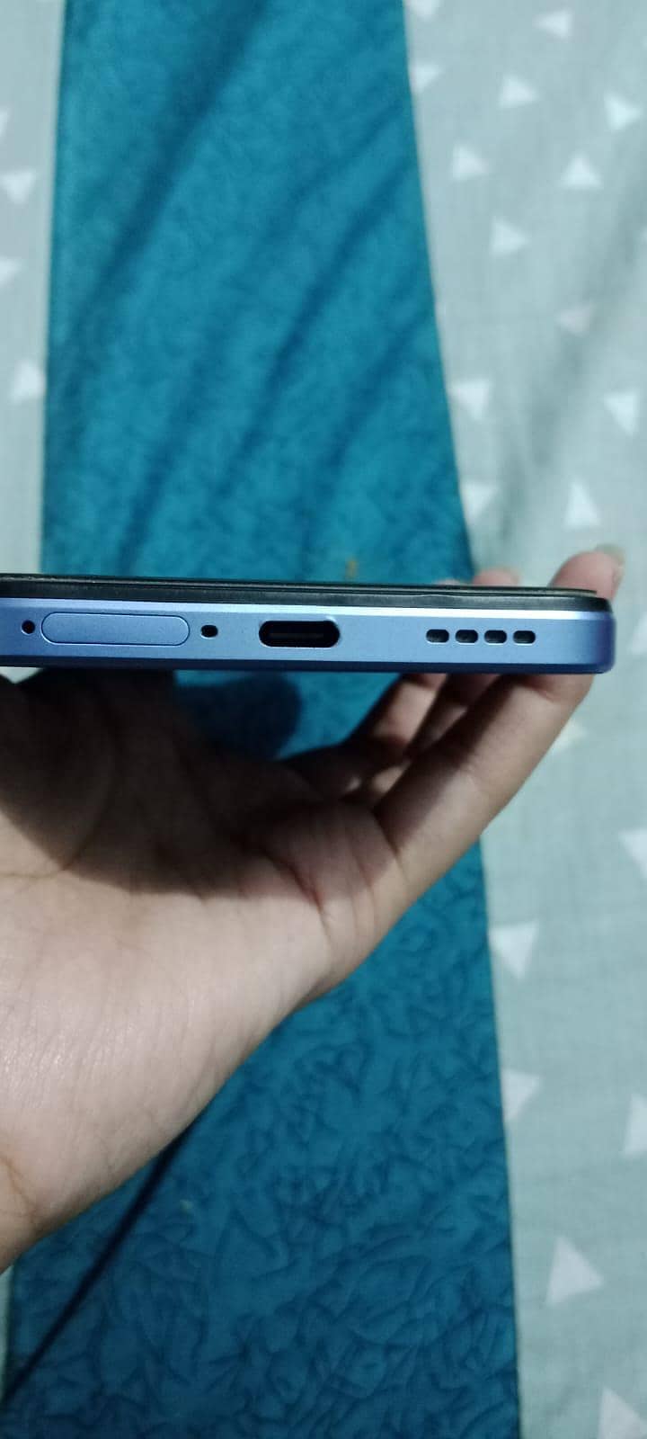 Realme C85 6