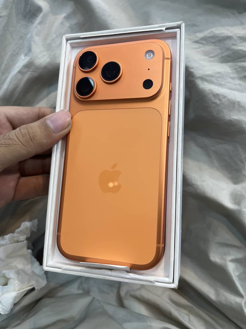 Apple iPhone 17 Pro 1