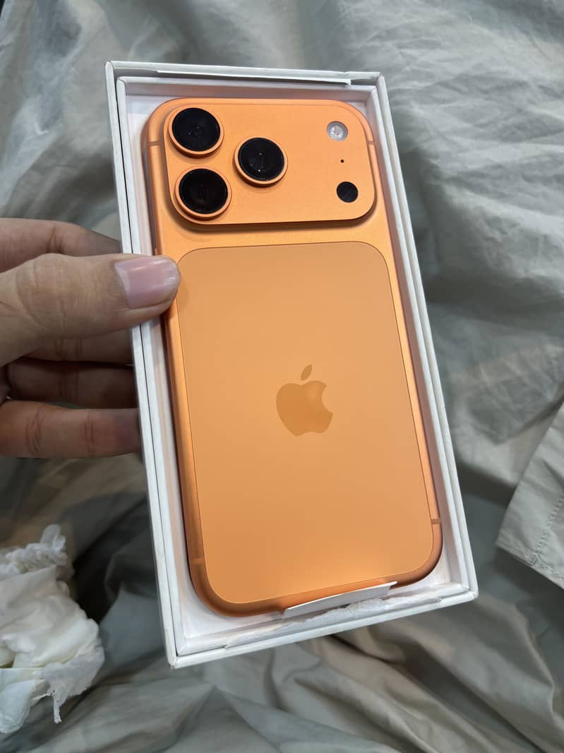 Apple iPhone 17 Pro 2