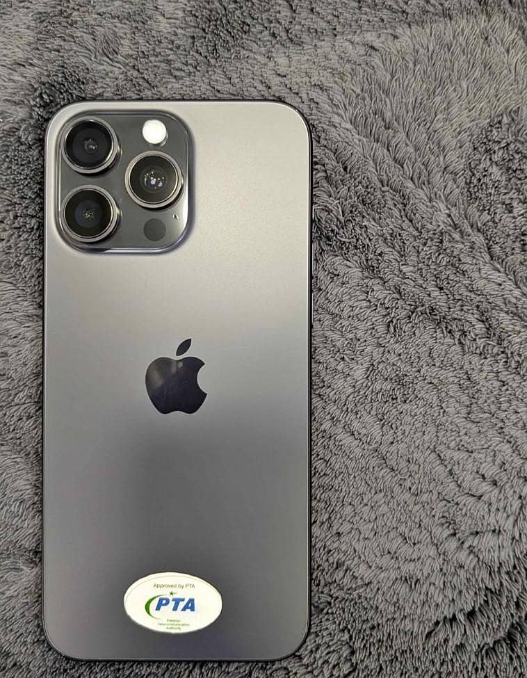 Apple iPhone 15 Pro Max 0